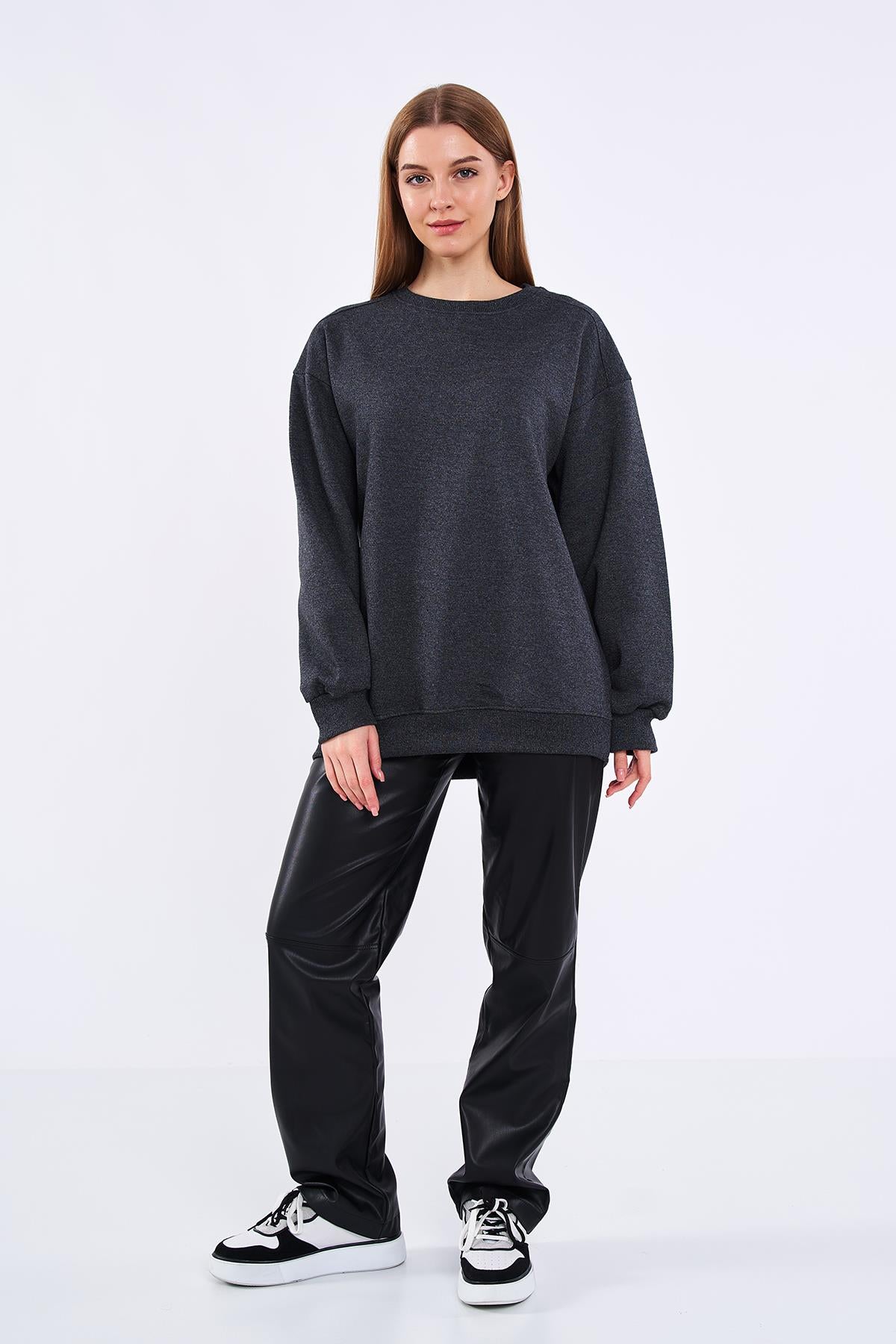 Antrasit Kadın Pamuklu Oversize Basic Bisiklet Yaka Sweatshirt