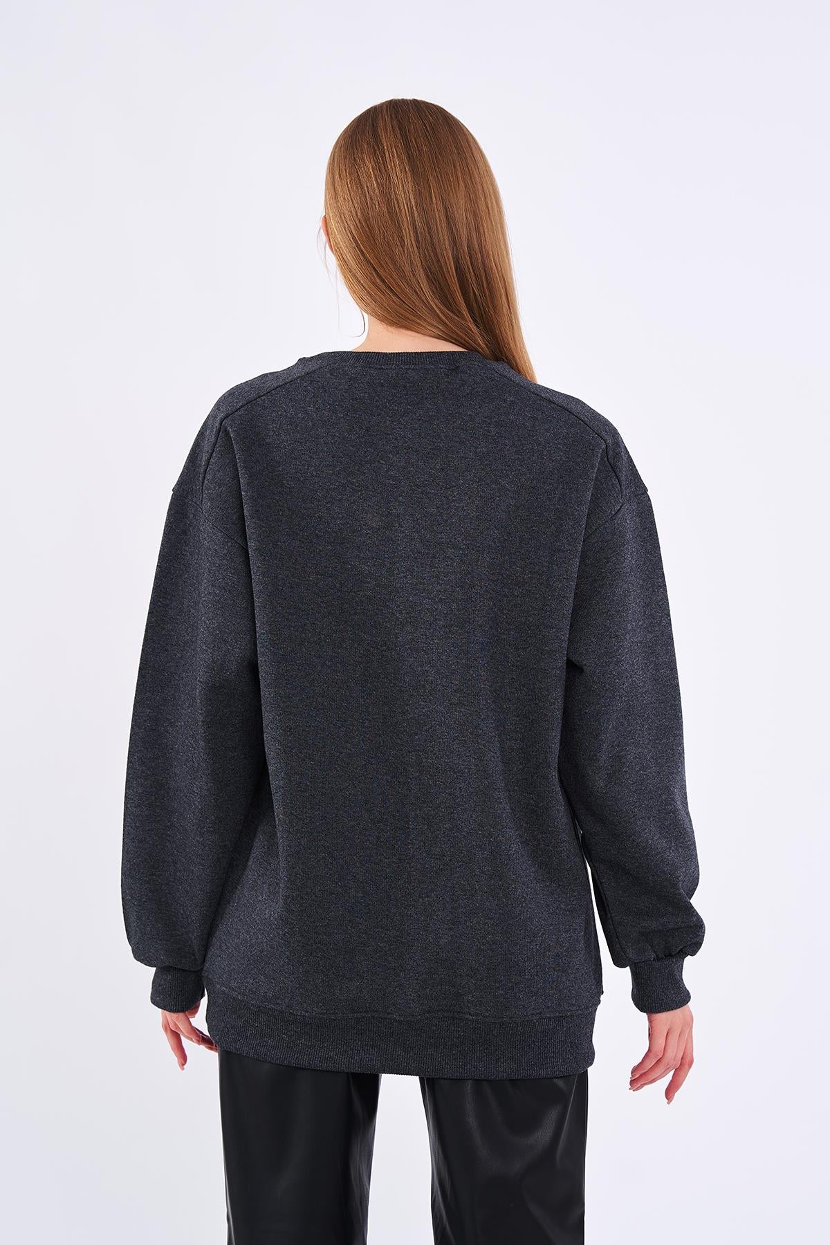 Antrasit Kadın Pamuklu Oversize Basic Bisiklet Yaka Sweatshirt