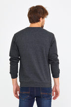 COMEOR Erkek Bisiklet Yaka Göğüs Nakış Detaylı Gri Sweatshirt