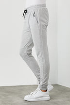 COMEOR Erkek Gri Slim Fit Jogger Cep Nakış Fermuar Detaylı Eşofman Altı