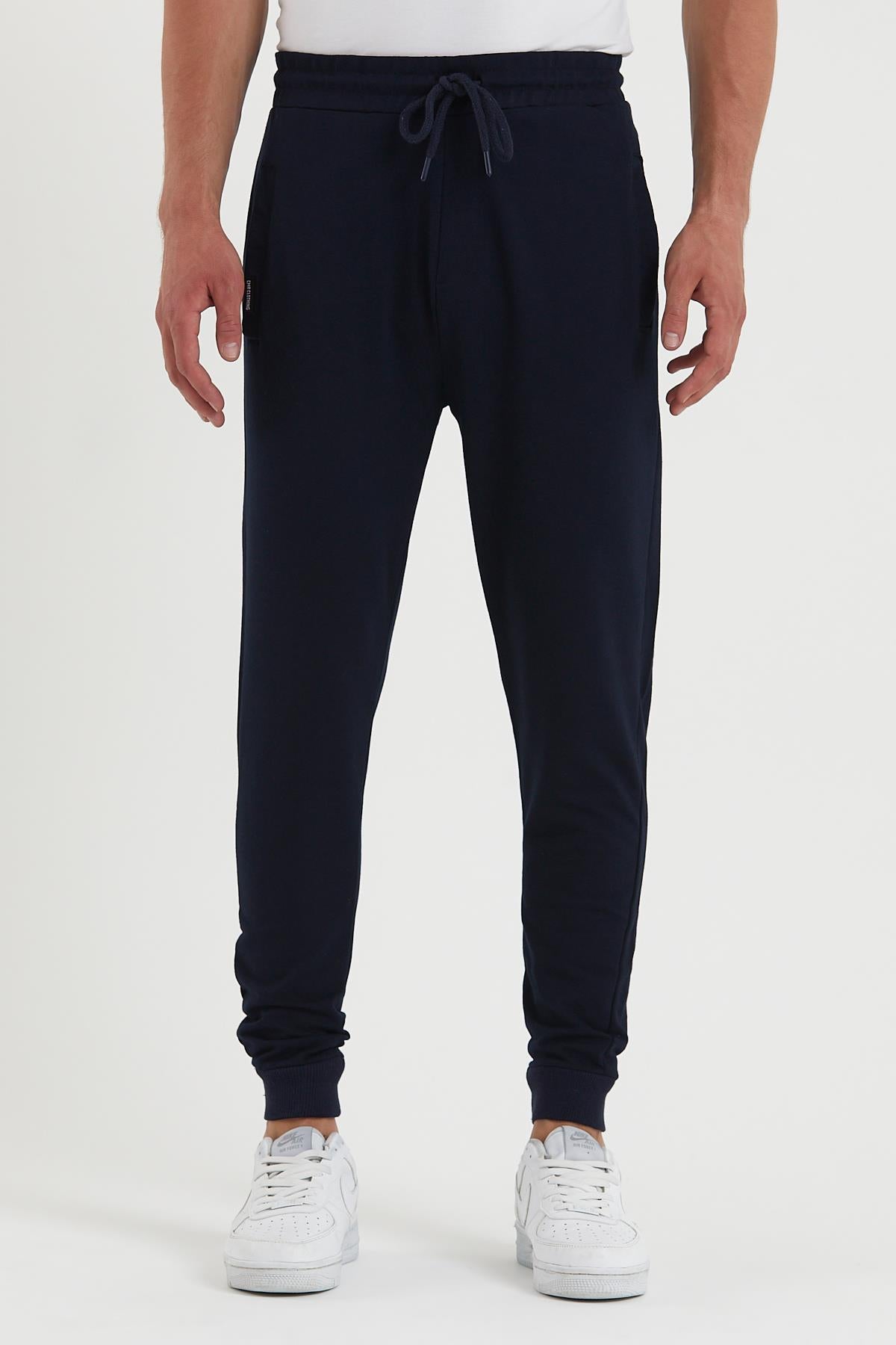 COMEOR Erkek Siyah Paçası Lastikli Cep Etiket Detaylı Eşofman Altı