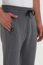 COMEOR Erkek Siyah Paçası Lastikli Cep Etiket Detaylı Eşofman Altı