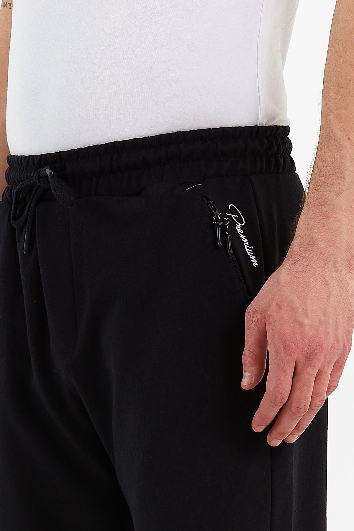 COMEOR Erkek Siyah Slim Fit Jogger Cep Nakış Fermuar Detaylı Eşofman Altı