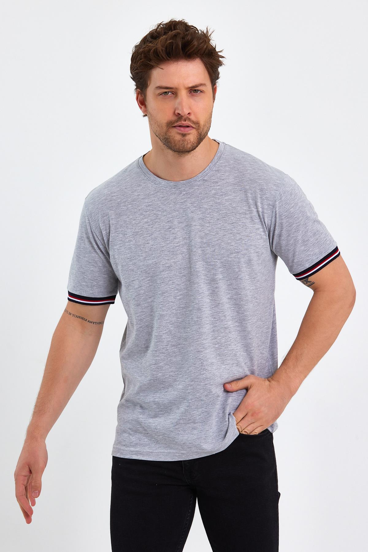 Erkek  Basic Kolları Şeritli %100 Pamuk Bisiklet Yaka Regular Fit 4'Lü T-shirt