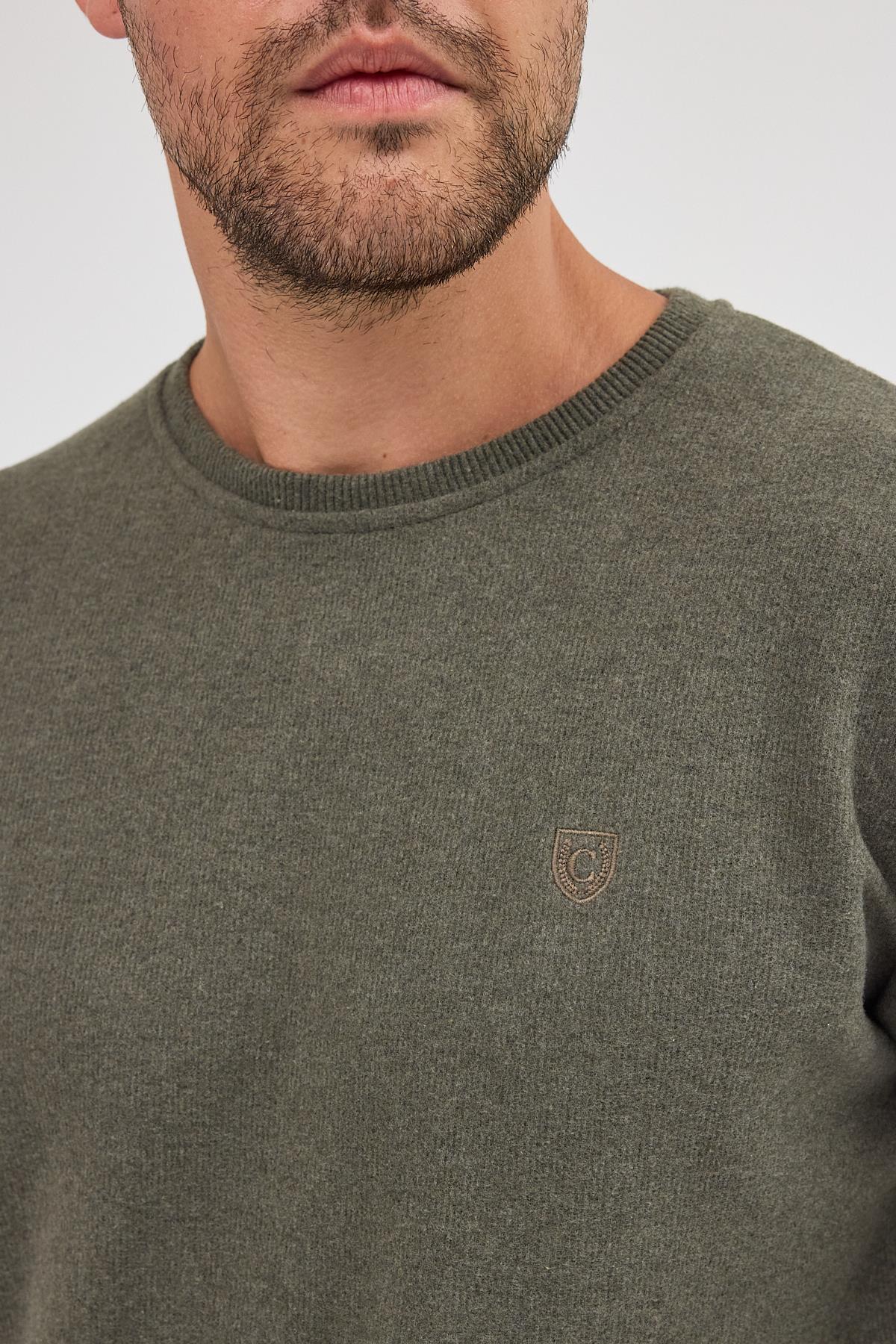 Erkek Haki Standart Fit Normal Kesim Pamuklu Basic Bisiklet Yaka Sweatshirt