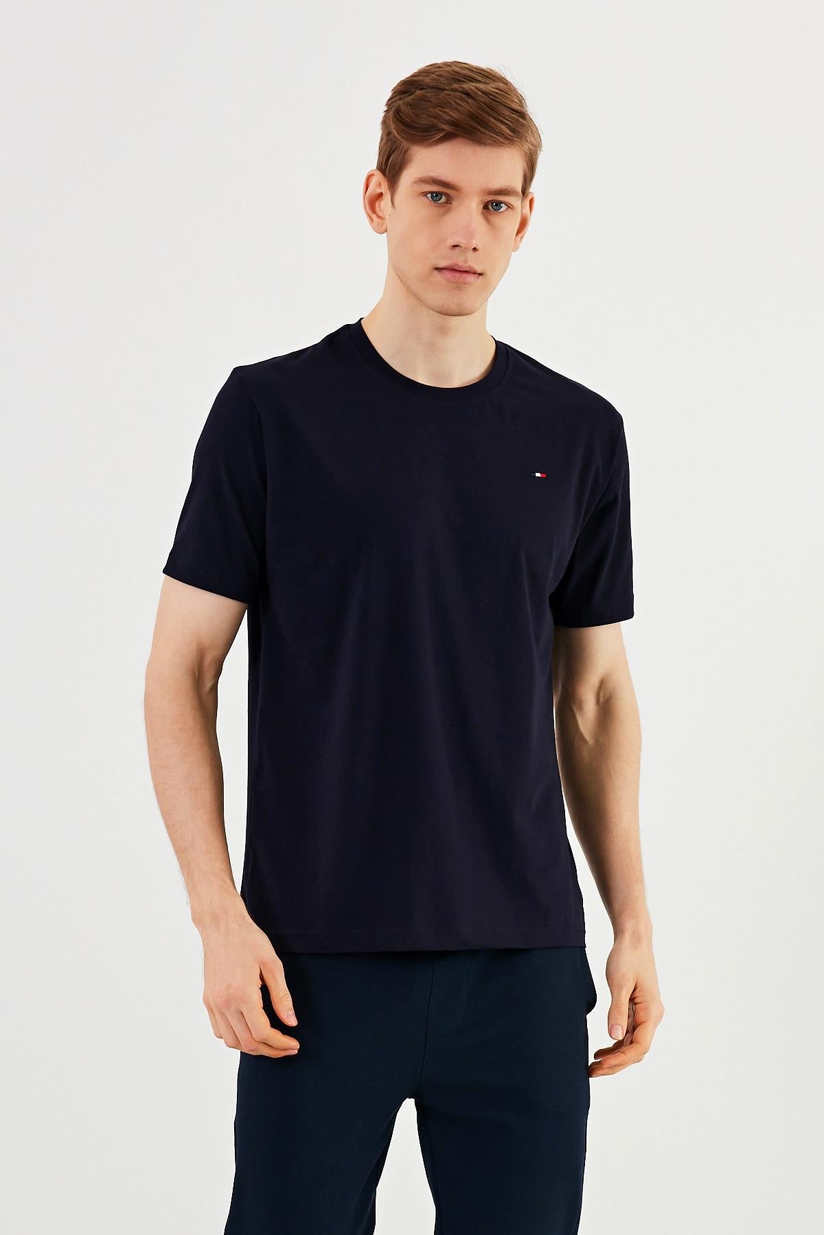 Erkek Bisiklet Yaka T-shirt %100 Pamuk Nakış Detaylı Basic Lacivert Tişört