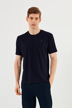 Erkek Bisiklet Yaka T-shirt %100 Pamuk Nakış Detaylı Basic Lacivert Tişört