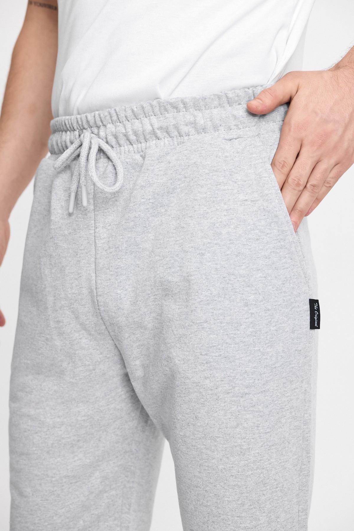 Erkek Gri Şort - Yan Cepli Beli Lastikli Regular Fit Rahat Kesim