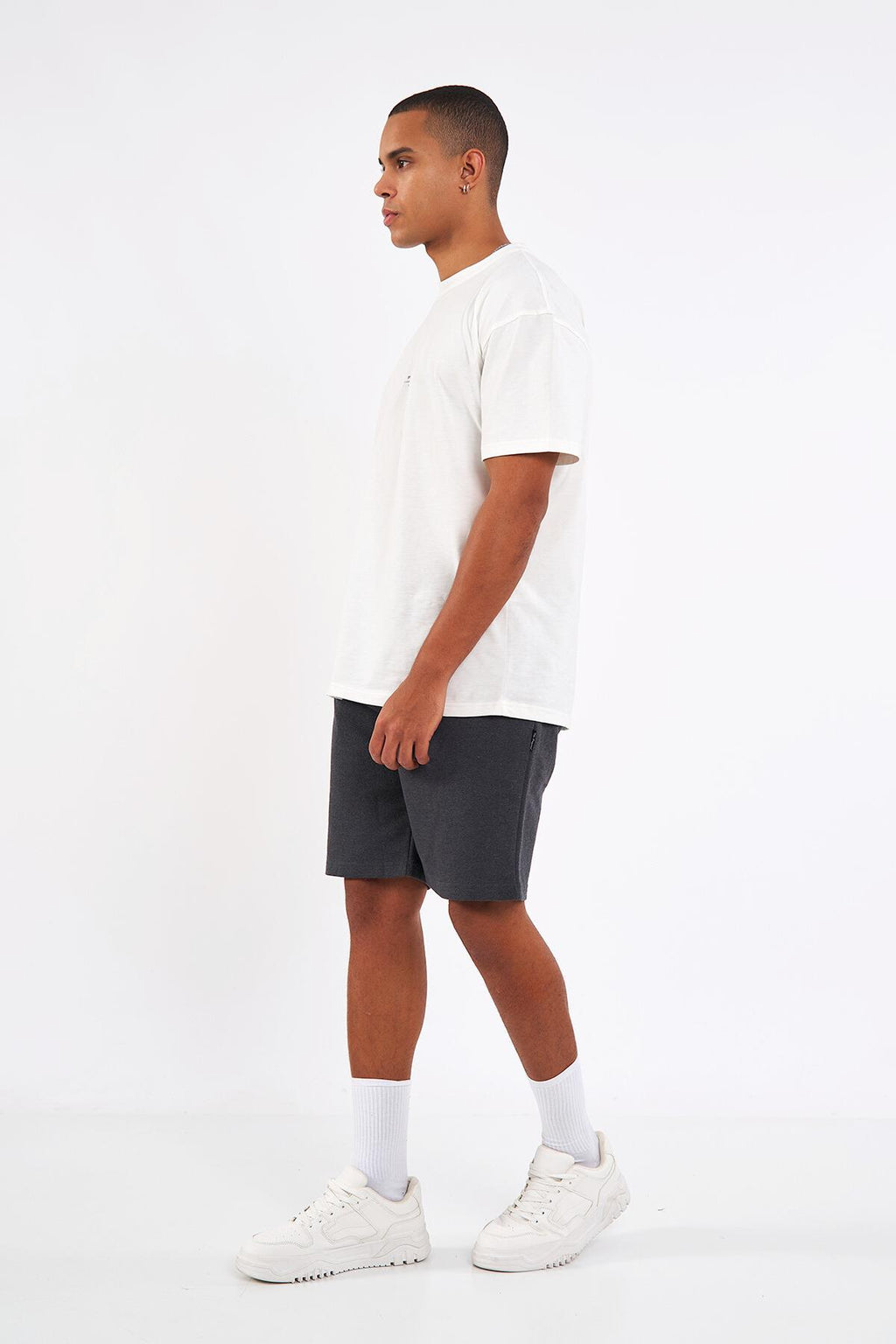 Erkek Regular Fit Yanları Cepli Rahat Kesim 2'Li Şort