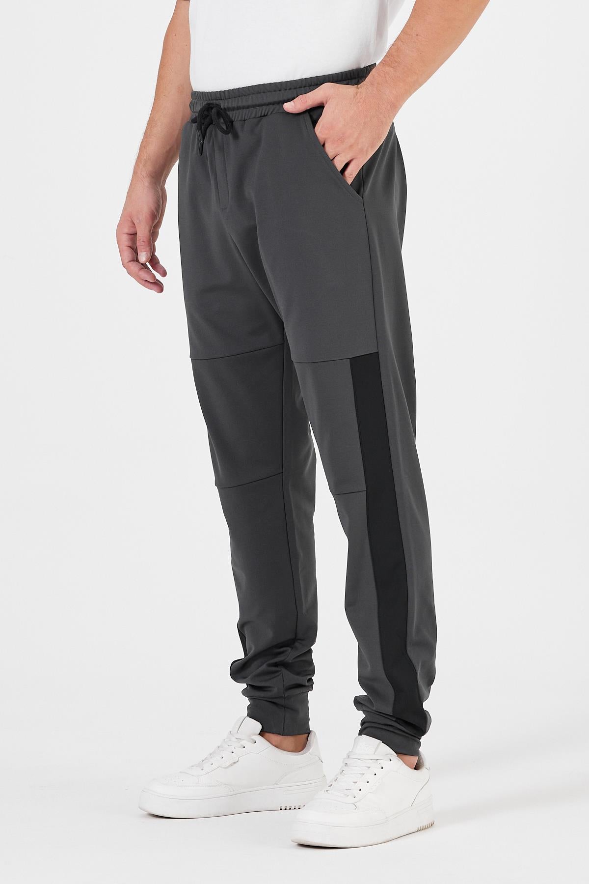 Erkek Siyah-Antrasit Standart Fit Normal Kesim Paça Ribanalı Cepli Rahat Jogger 2'li Eşofman Altı CMRE101-2