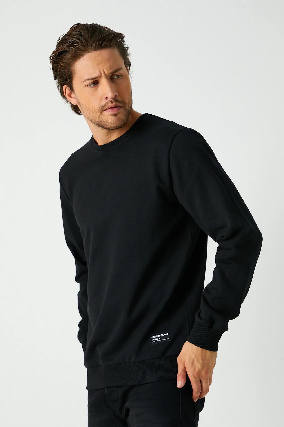 Erkek Siyah Basic 2 İplik Bisiklet Yaka Regular Fit Normal Kesim Sweatshirt