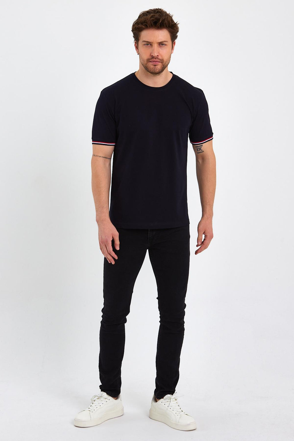 Erkek Siyah Basic Kolları Şeritli %100 Pamuk Bisiklet Yaka Regular Fit T-shirt