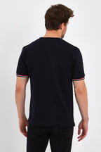 Erkek Siyah Basic Kolları Şeritli %100 Pamuk Bisiklet Yaka Regular Fit T-shirt