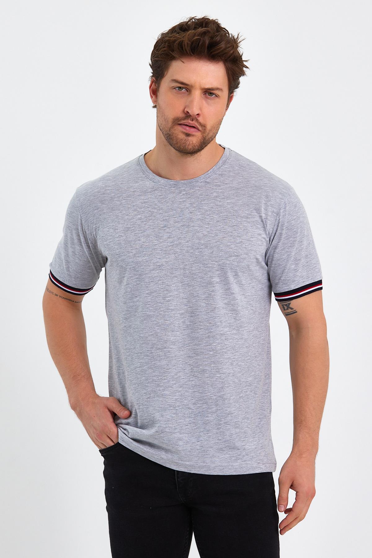 Erkek Siyah Basic Kolları Şeritli %100 Pamuk Bisiklet Yaka Regular Fit T-shirt