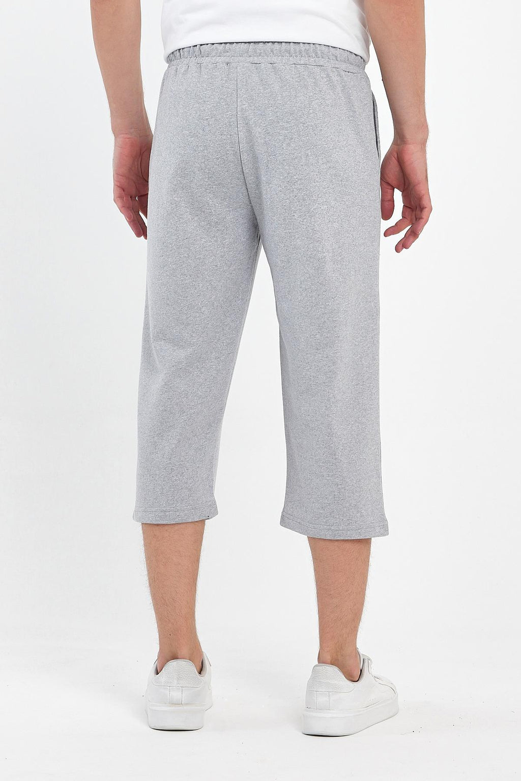 Erkek Yanları Cepli Gri Bermuda Diz Altı Kapri Beli Ayarlanabilir Lastikli Uzun Şort