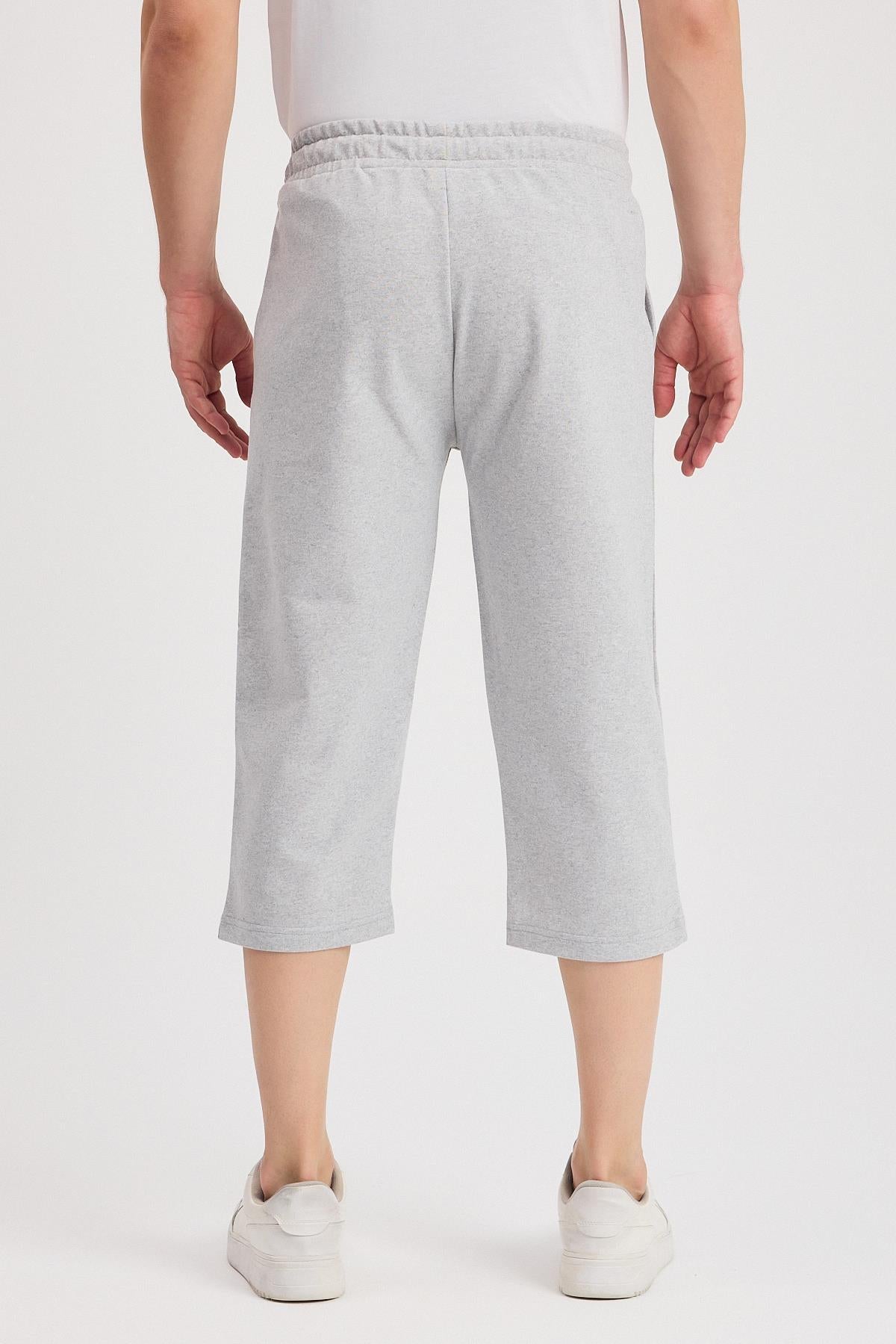 Erkek Yanları Cepli Gri Bermuda Diz Altı Kapri Beli Ayarlanabilir Lastikli Uzun Şort CMRE108