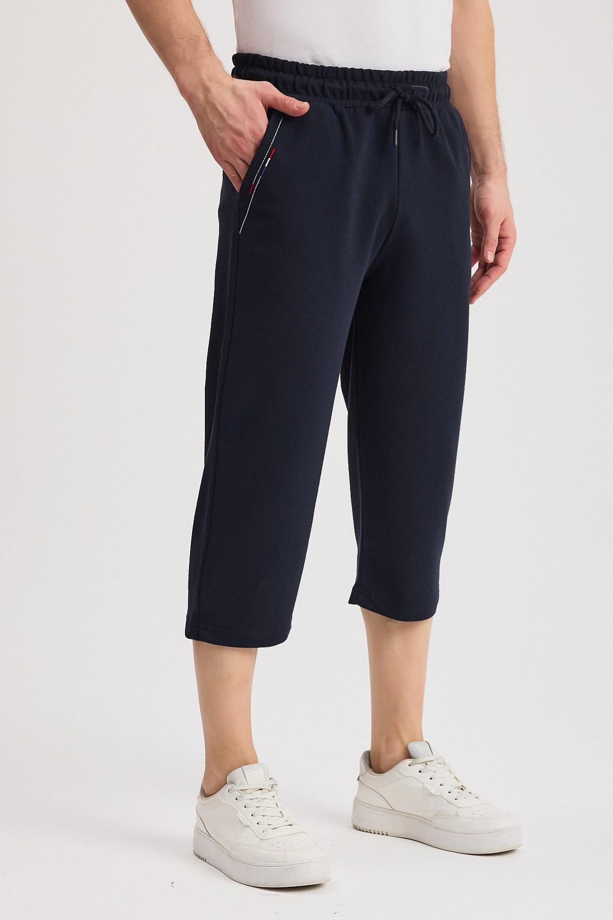 Erkek Yanları Cepli Lacivert Bermuda Diz Altı Kapri Beli Ayarlanabilir Lastikli Uzun Şort