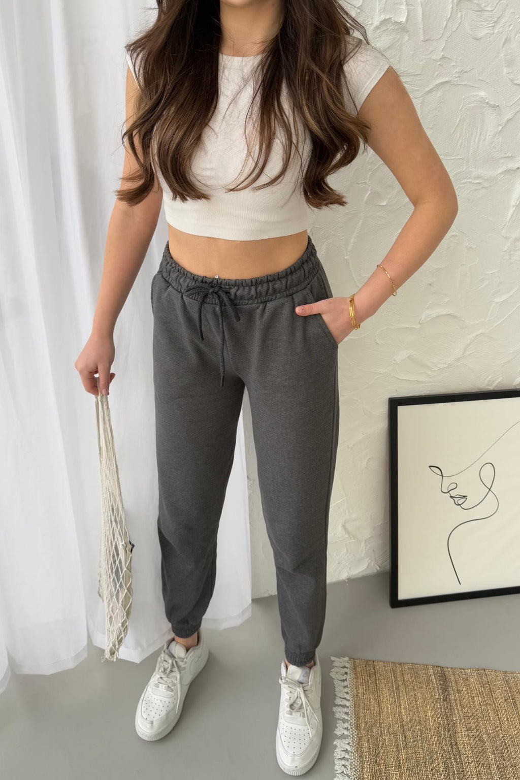 Antrasit Pamuklu Paçası Lastikli Rahat Kalın Jogger Cepli Kadın Eşofman Altı CMRB95