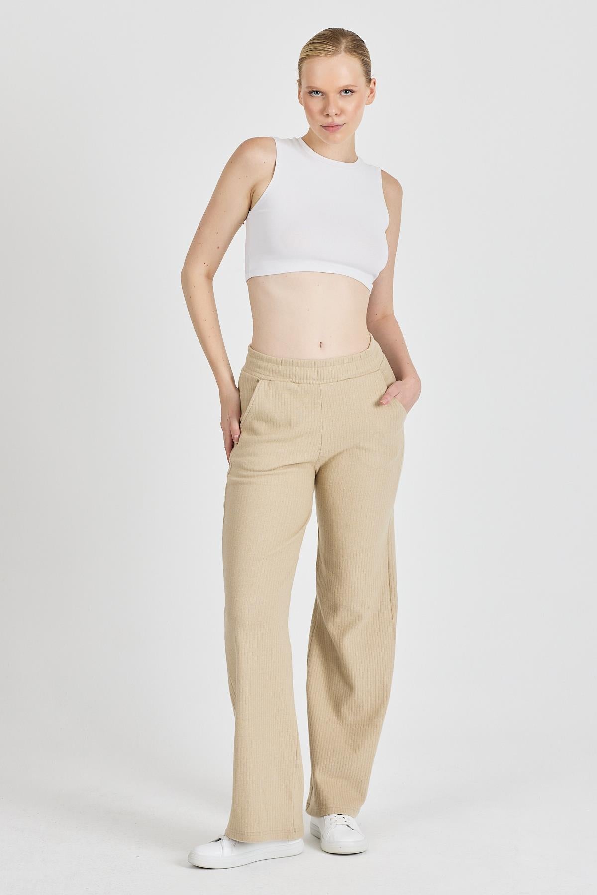 Kadın Bej Yüksek Bel Bol Paça Kaşkorse Fitilli Cepli Pantolon Eşofman Altı CMRB104