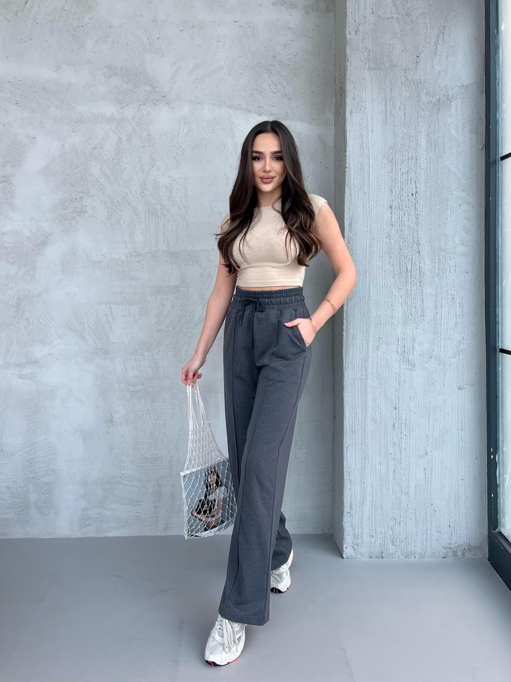 Siyah-Antrasit Kadın Mevsimlik Salaş Geniş Paça Yüksek Bel 2'li Eşofman AltıC MRB102