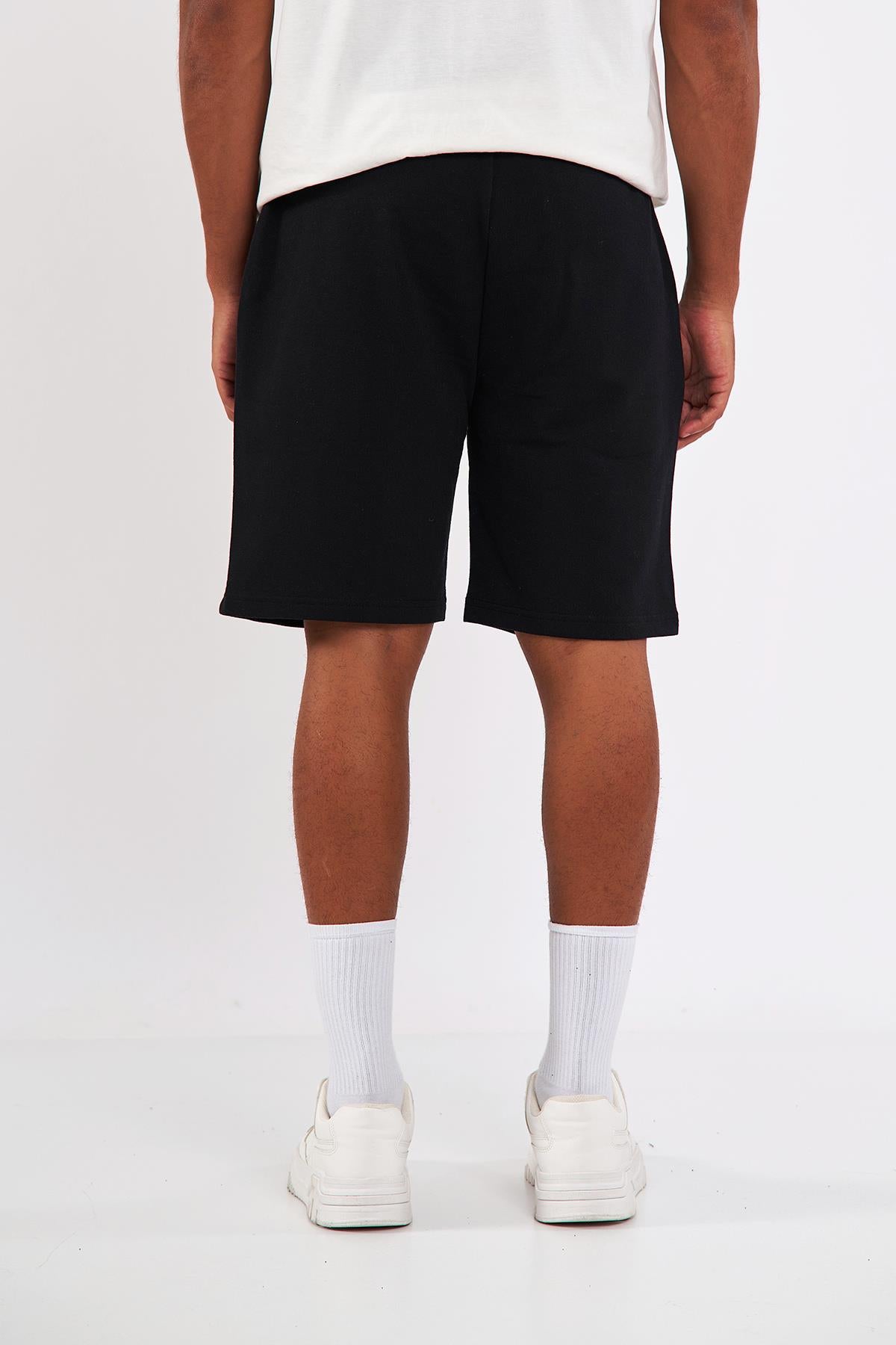 Regular Fit Yanları Cepli Rahat Kesim Erkek Şort