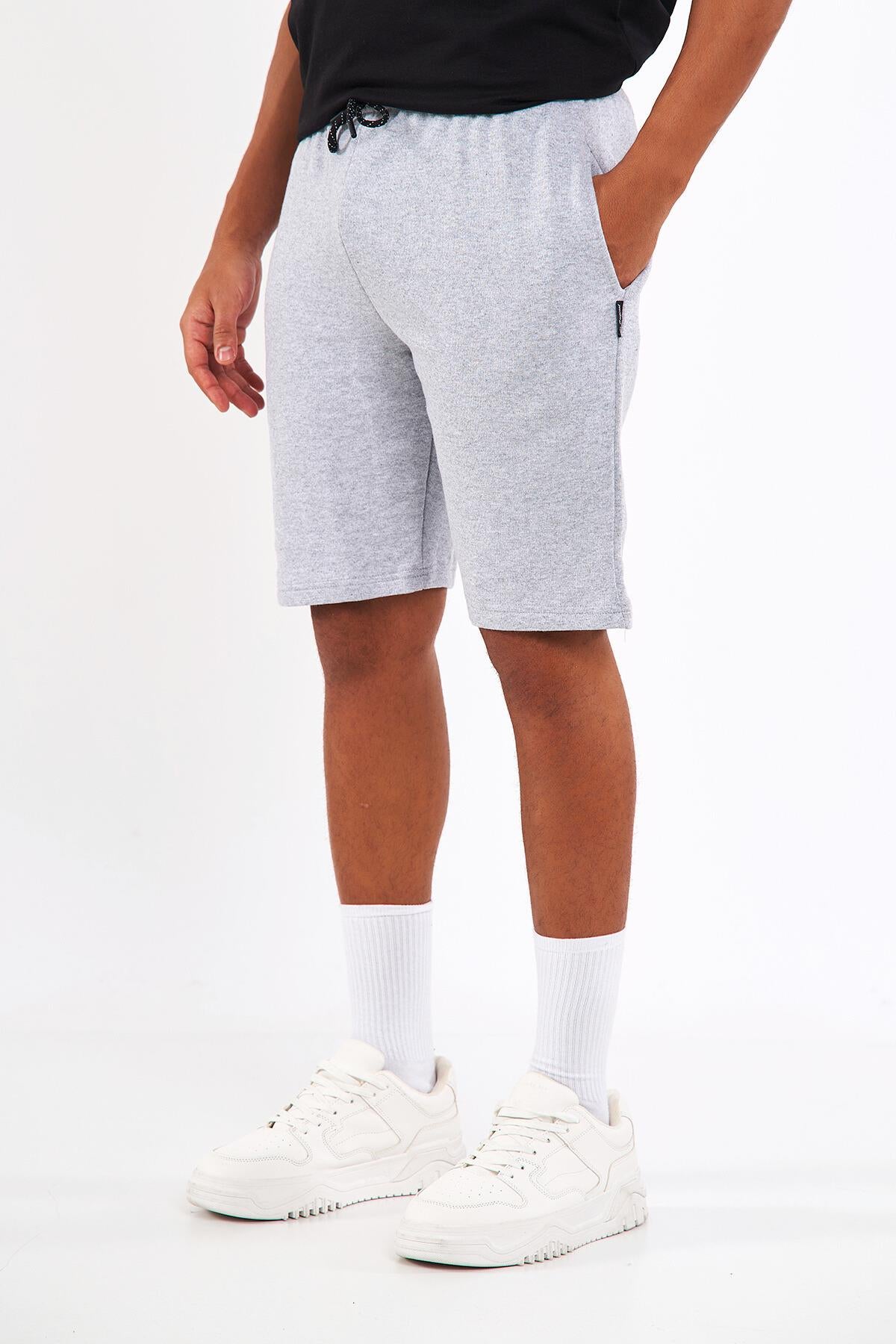 Regular Fit Yanları Cepli Rahat Kesim Erkek Şort