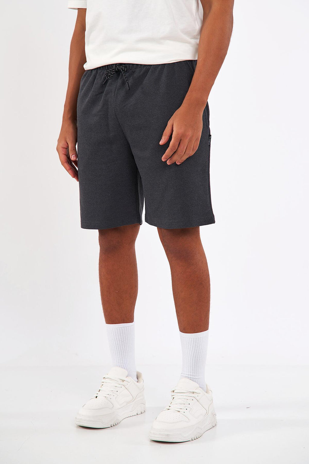 Regular Fit Yanları Cepli Rahat Kesim Erkek Şort